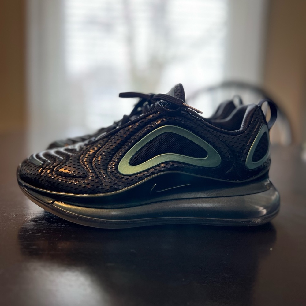 Nike Air Max 720 GS Running Trainers Aq3196 Sneakers Shoes Size 6Y